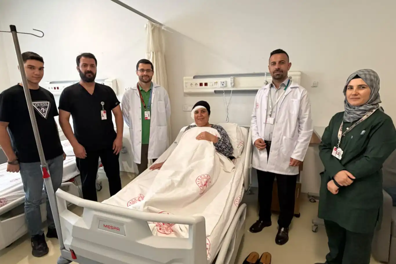 Mardin’de parotis bezinde tespit edilen kitle başarılı operasyonla çıkarıldı