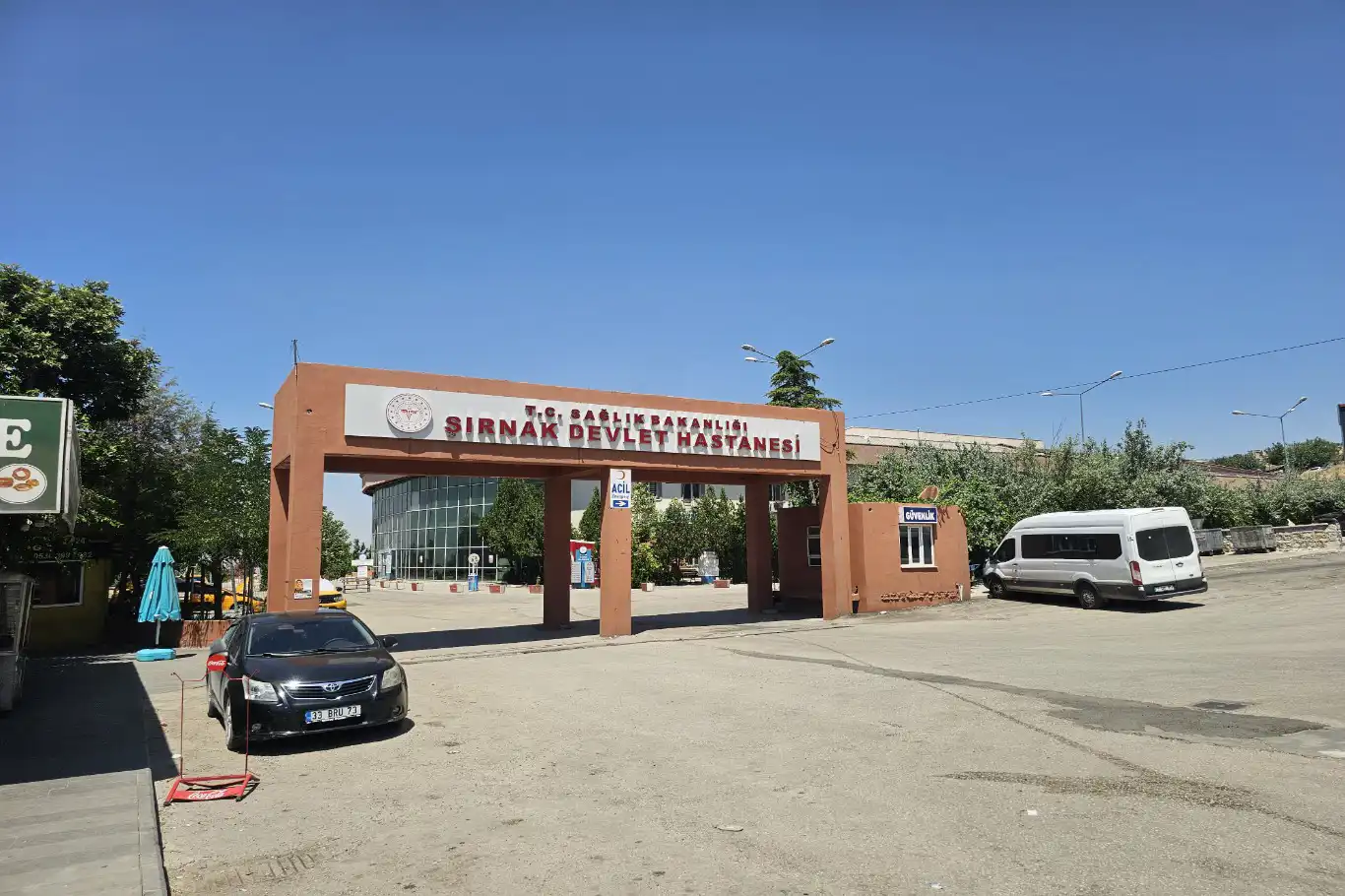Hastane inşaatının 3’üncü katından düşen işçi hayatını kaybetti