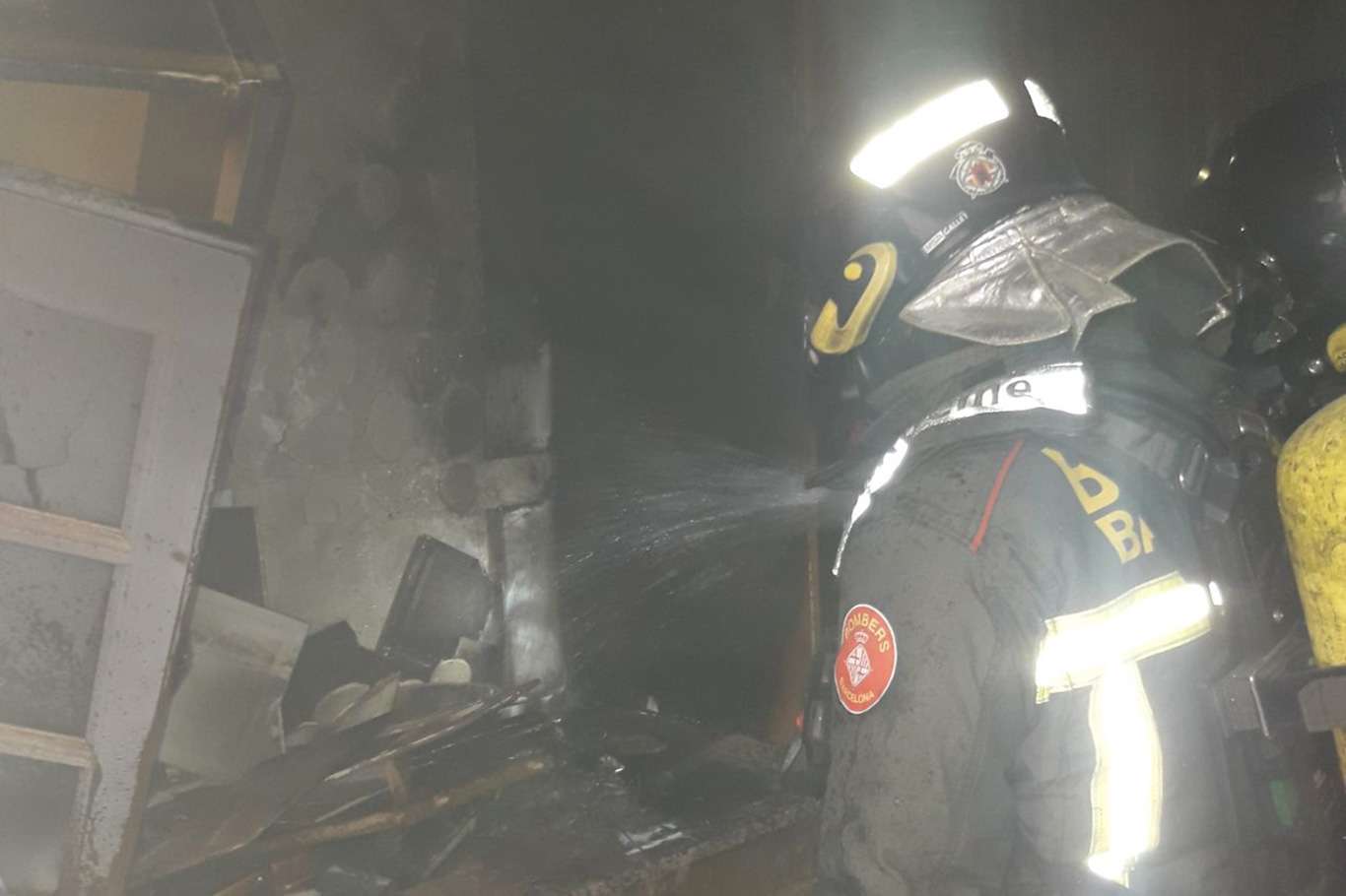 4 people die in Barcelona fire disaster