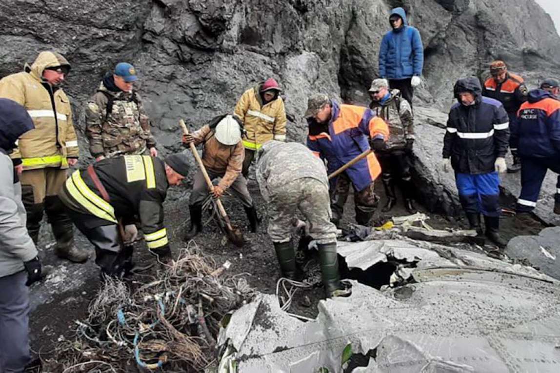 6 people killed when AN-26 aircraft crashes in Russia's Far East