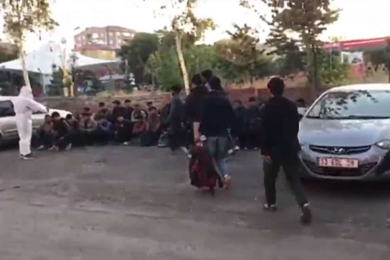 87 irregular migrants nabbed in Turkey’s capital, police say