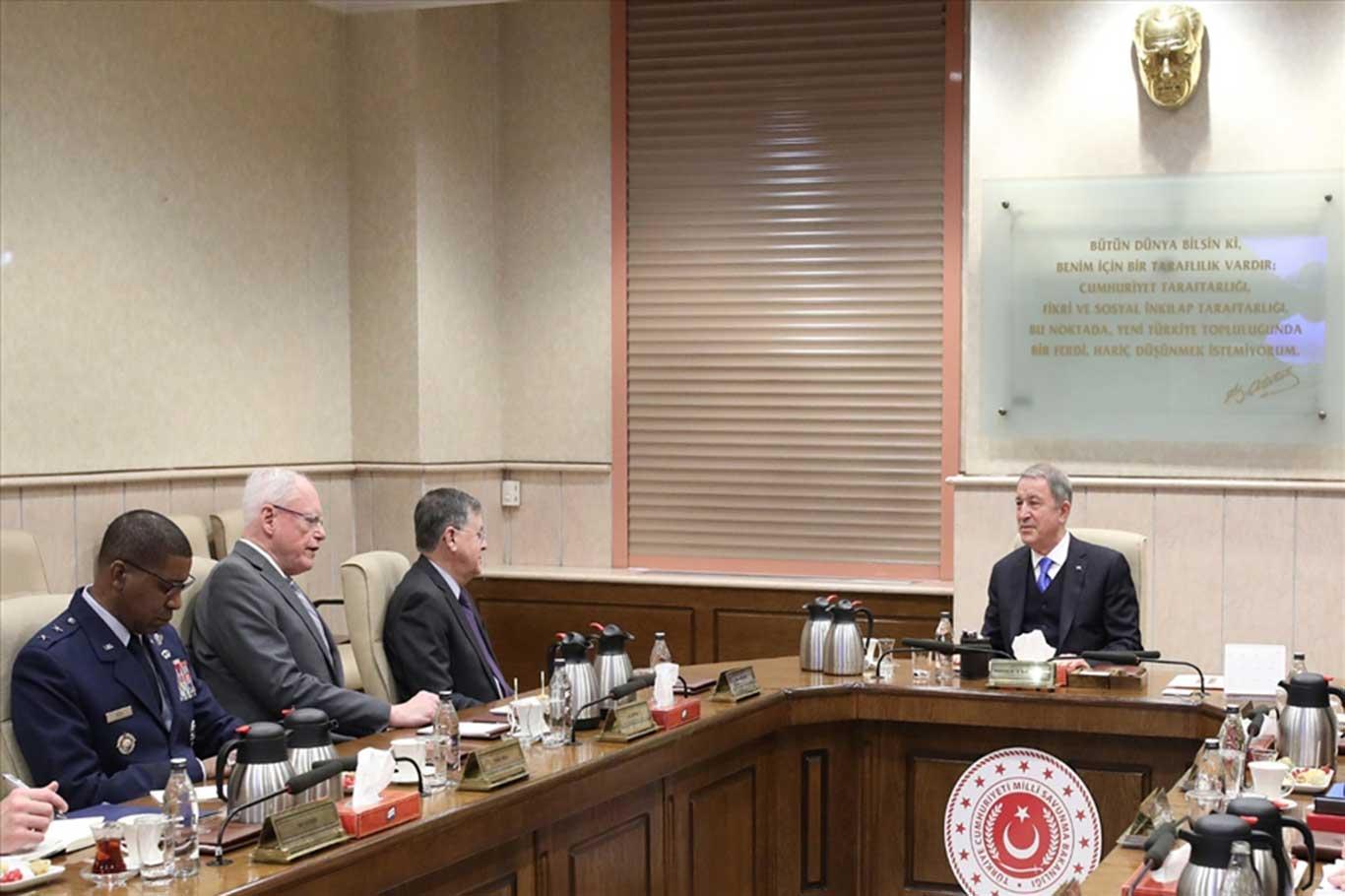 Akar meets US Syria envoy