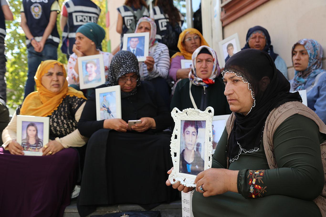 Families' sit-in protest continues on the 9th day