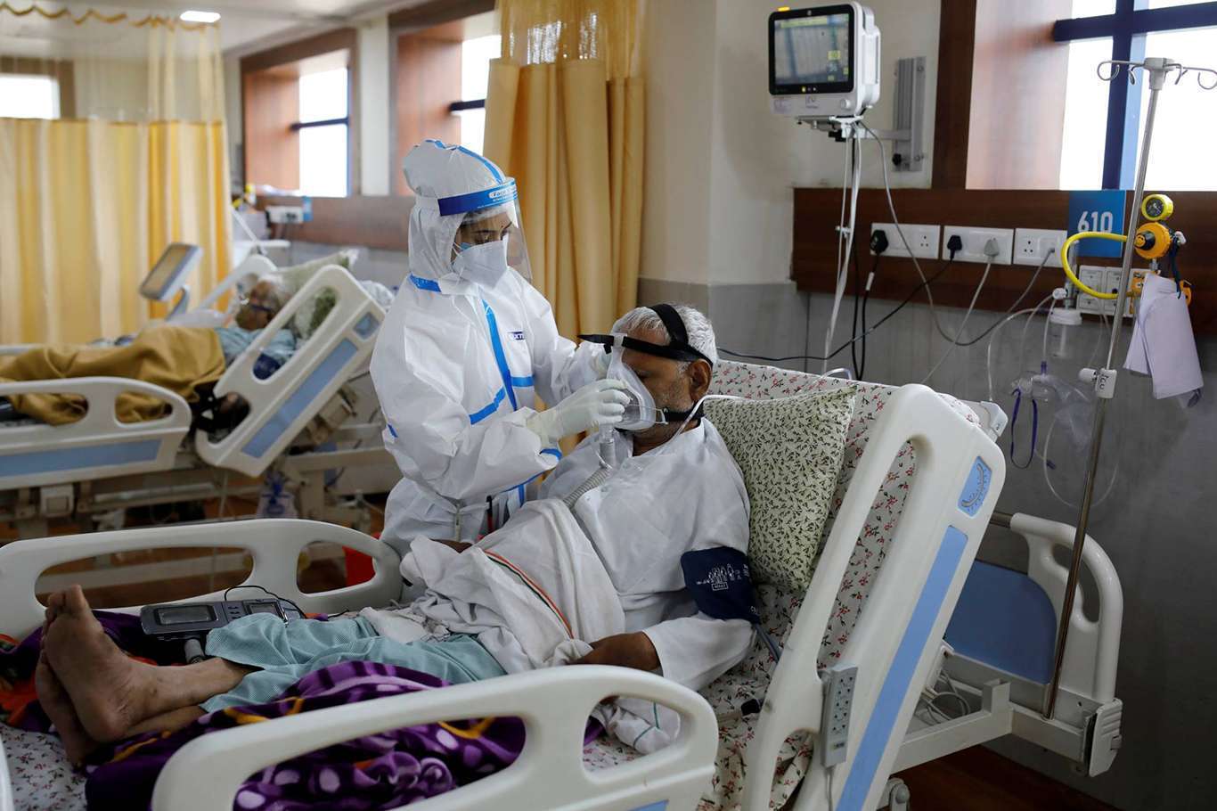 Number of confirmed coronavirus cases exceeds 228,5 million worldwide