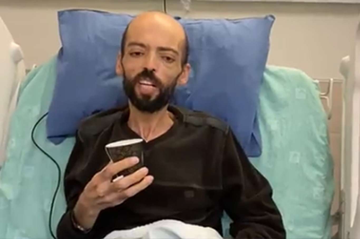 Palestine: Khalil Awawda ends hunger strike after reaching release deal