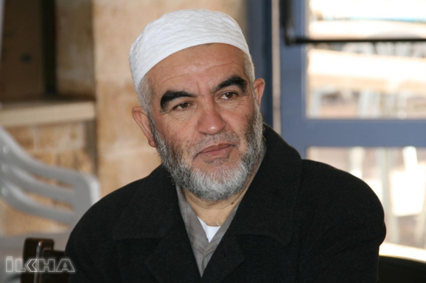 Zionist gang detains Sheikh Raid Salah - [İLKHA] Ilke News Agency