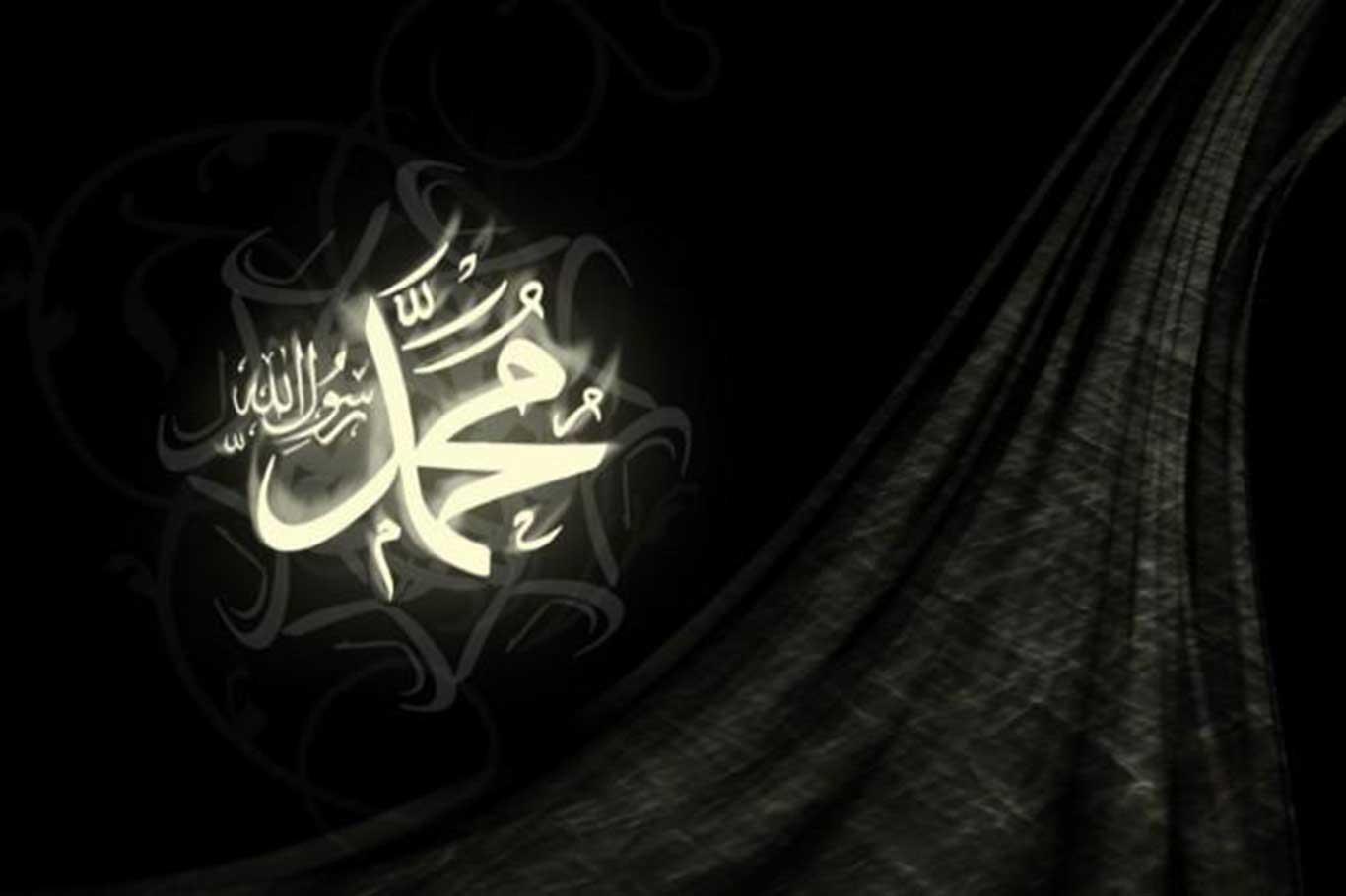 امشب، شب میلاد پیامبر است