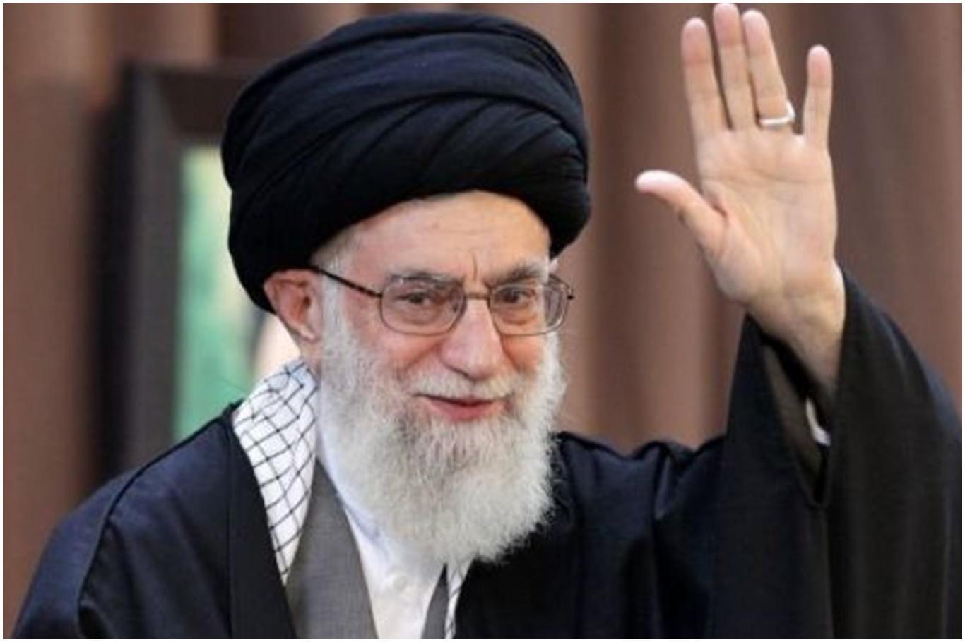 آیت الله خامنه ای: تاکنون بشریت مکاتب فکری گوناگونی تجربه کرد ولی احساس آسایش نمی کند