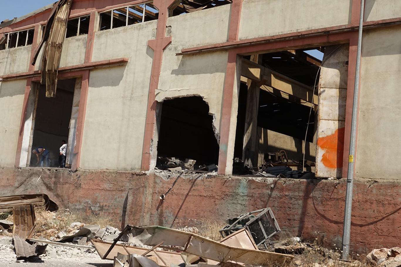 لە عەنتاب لە ئەنجامی تەقینەوەیەک لە کارگەیەک ٥ کەس بریندار بوون کە رەوشی ٢یان گرانە