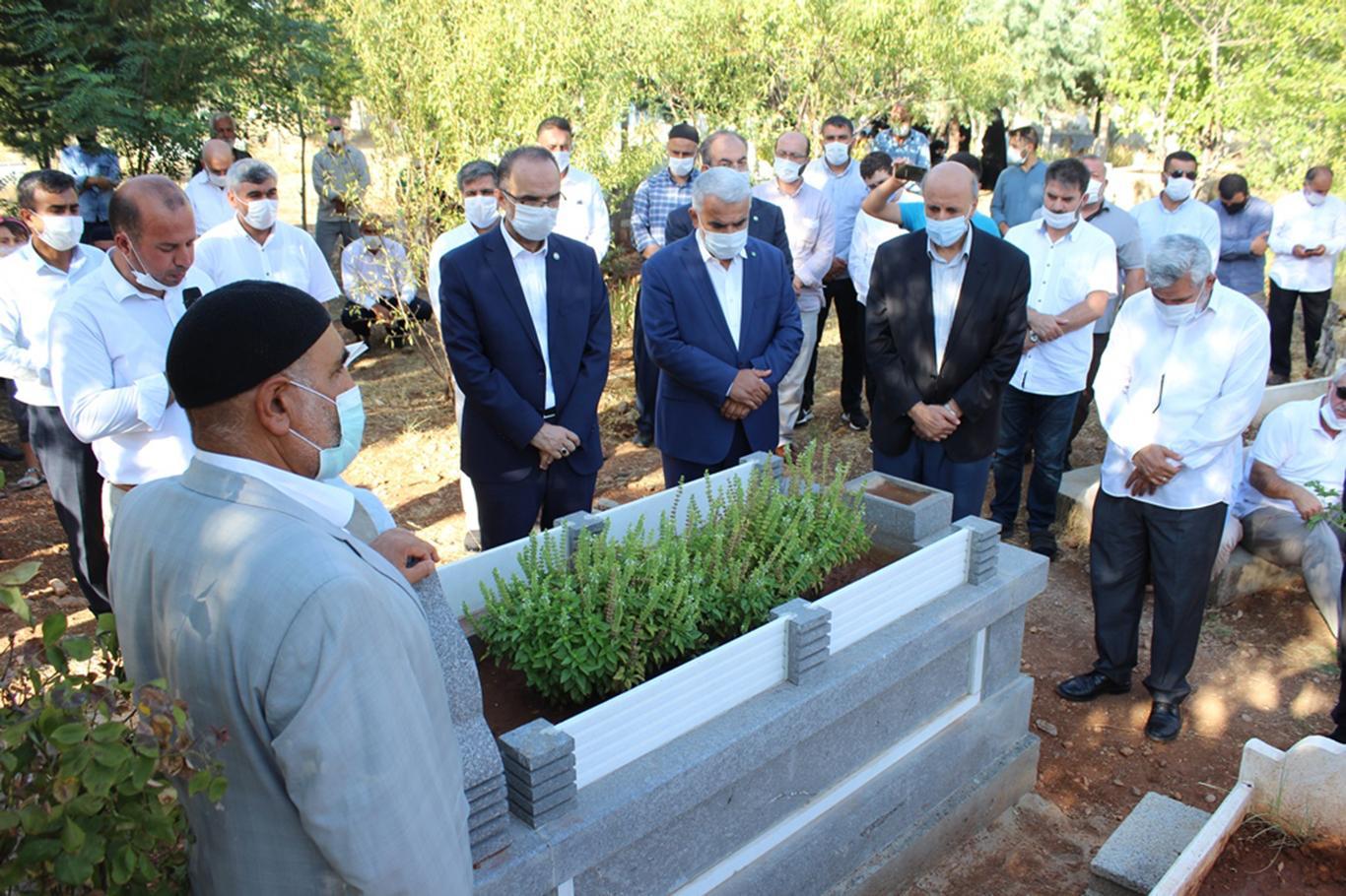 مامۆستا محەمەد یاووز لە سەر گۆڕکەی یاد کرا
