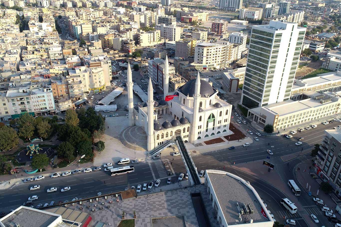 11 Nisan Kurtuluş Camii’nin açılışı ertelendi