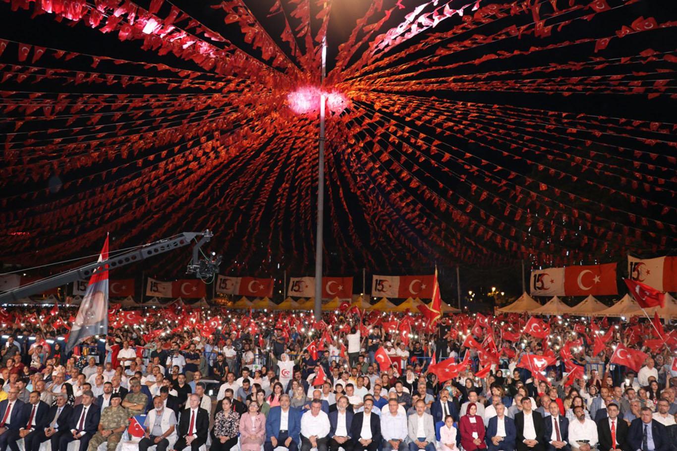  "15 Temmuz milletin zaferidir"