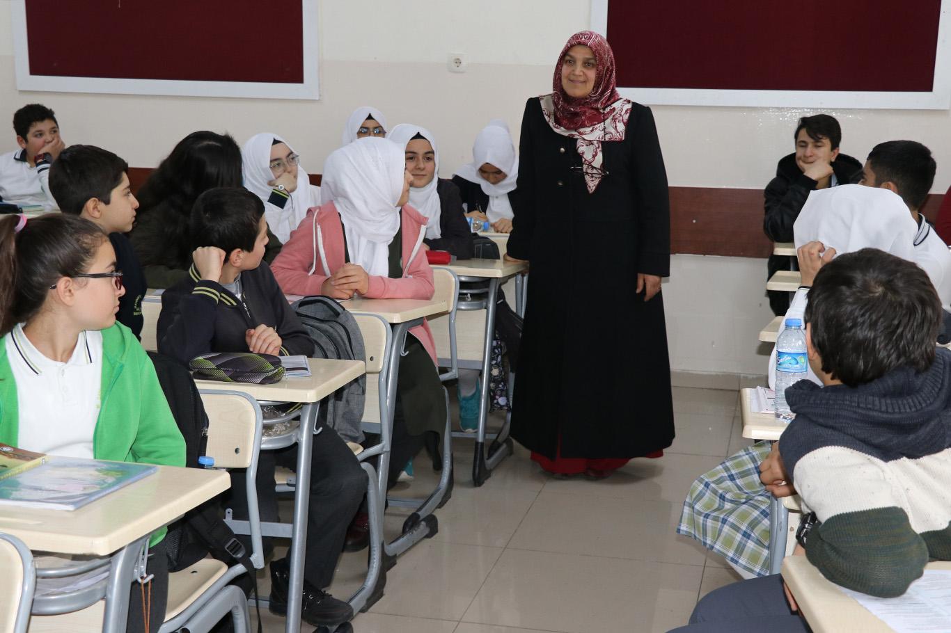 "28 yıl sonra öğretmenlik mesleğime kavuştum"