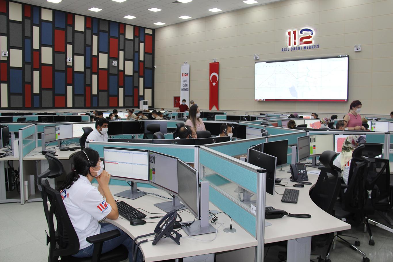 47’nci 112 Acil Çağrı Merkezi Diyarbakır’da hizmet vermeye başladı