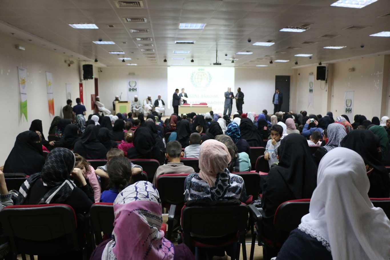 520 yetim aileye nakdi yardımda bulunuldu