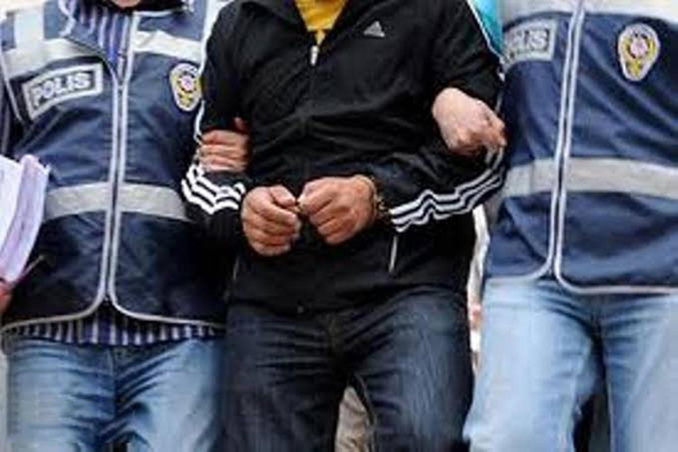95 yaşındaki kadını soyan 2 yankesici yakalandı