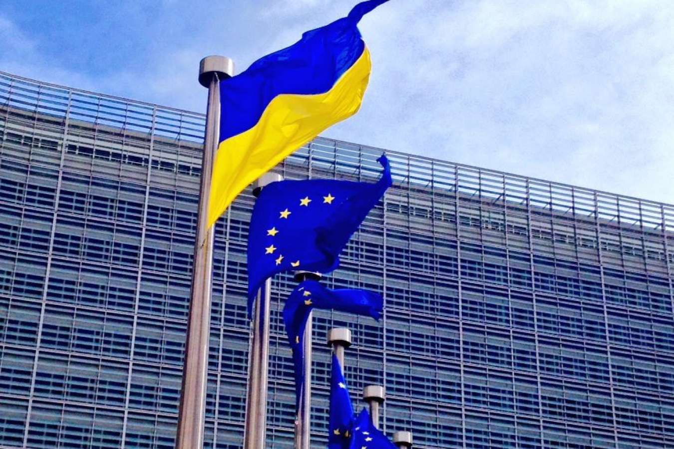 AB'den Ukrayna'ya mali destek