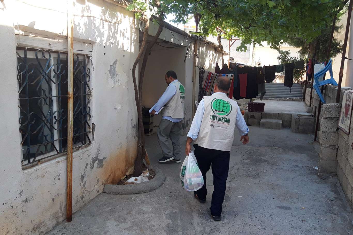 ​​​Adıyaman Umut Kervanı Kurban Bayramı öncesi gıda dağıtımında bulundu