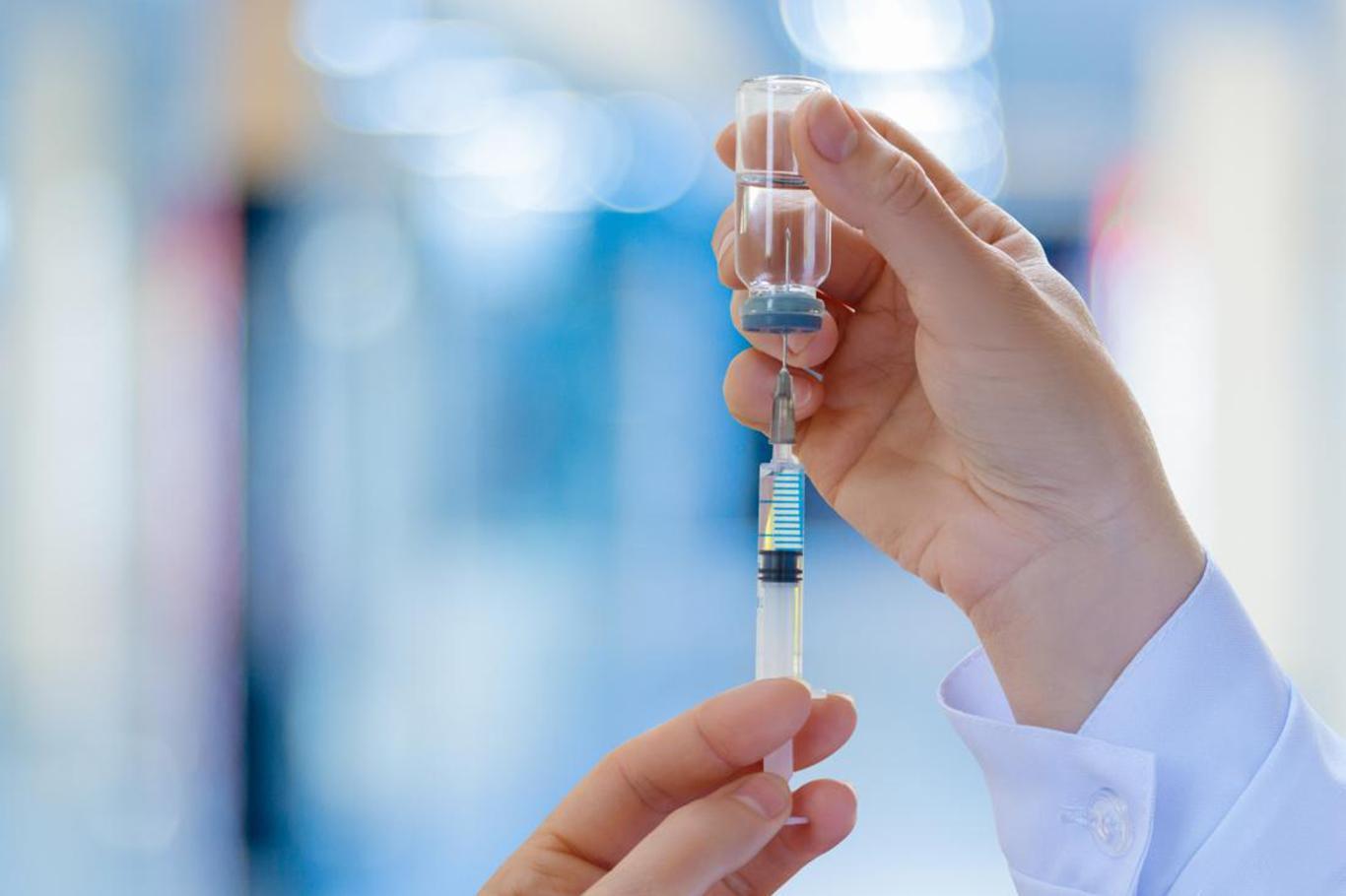 Afrikalılar üzerinde denenen ebola aşısına DSÖ’den onay