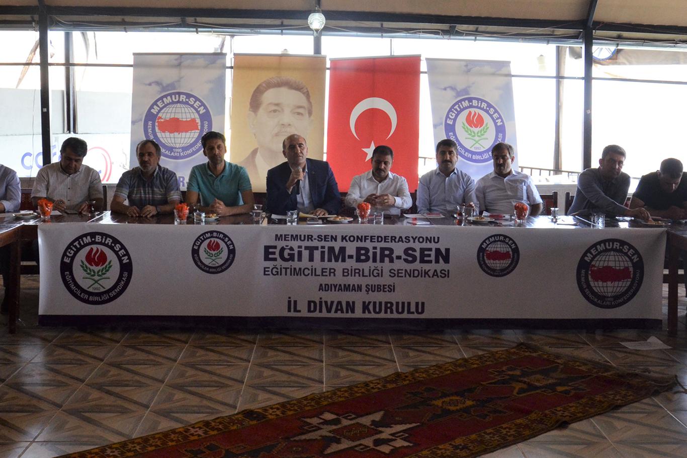 "Annelerin haykırışlarını sonuna kadar destekliyoruz"
