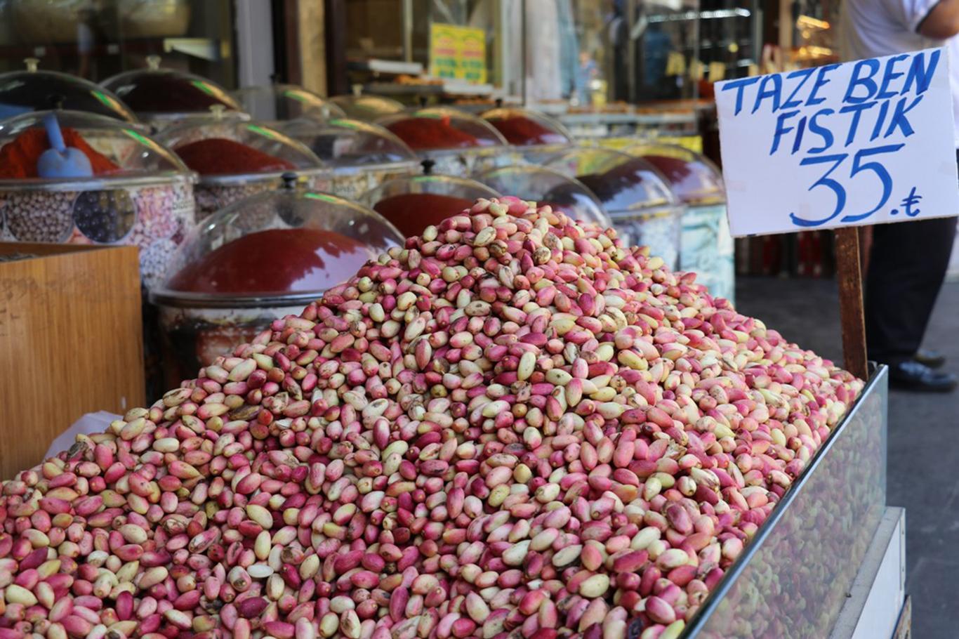Antep fıstığı 35 TL’den tezgâhlarda