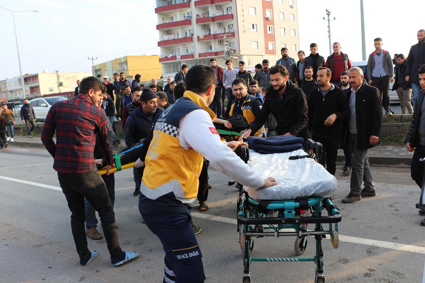 Aracın çarptığı lise öğrencisi ağır yaralandı