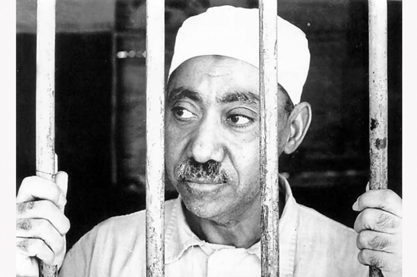 'Aşağılık bir yöntem kullanılarak şerefli bir hedefe varılmaz'
