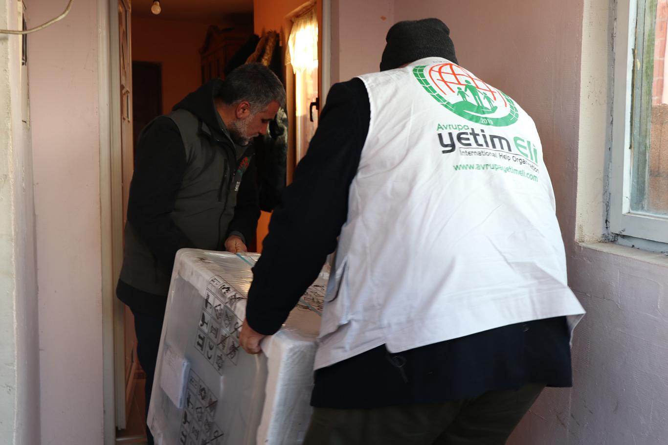 Avrupa Yetim Eli'nden Balkanlarda beyaz eşya yardımı