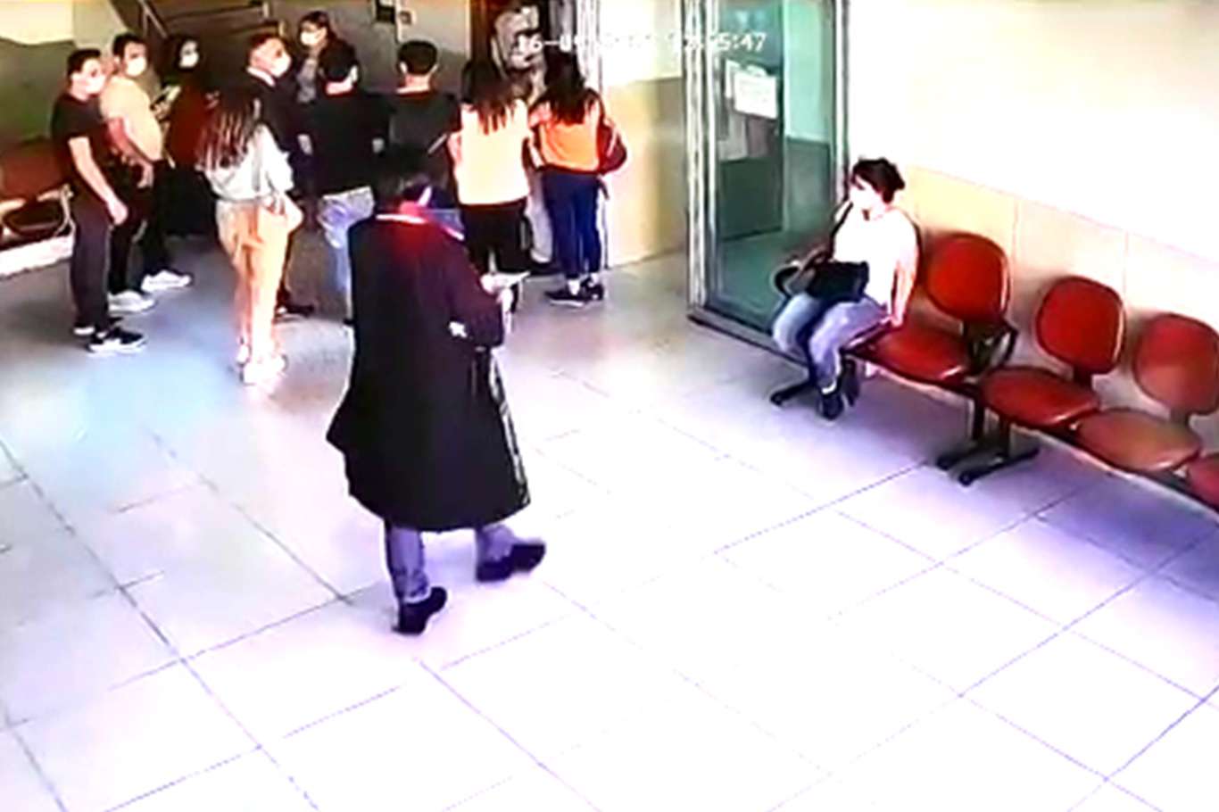 Avukat olduğu iddiasıyla dolandırıcılık suçuna karışan şahıs yakalandı