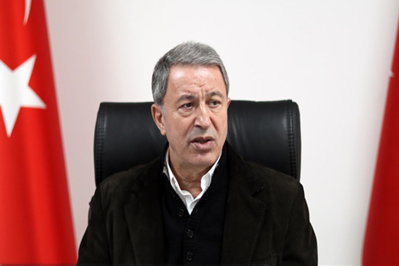 Bakan Akar: Afrin'de mayın ve EYP temizleme faaliyetleri sürüyor