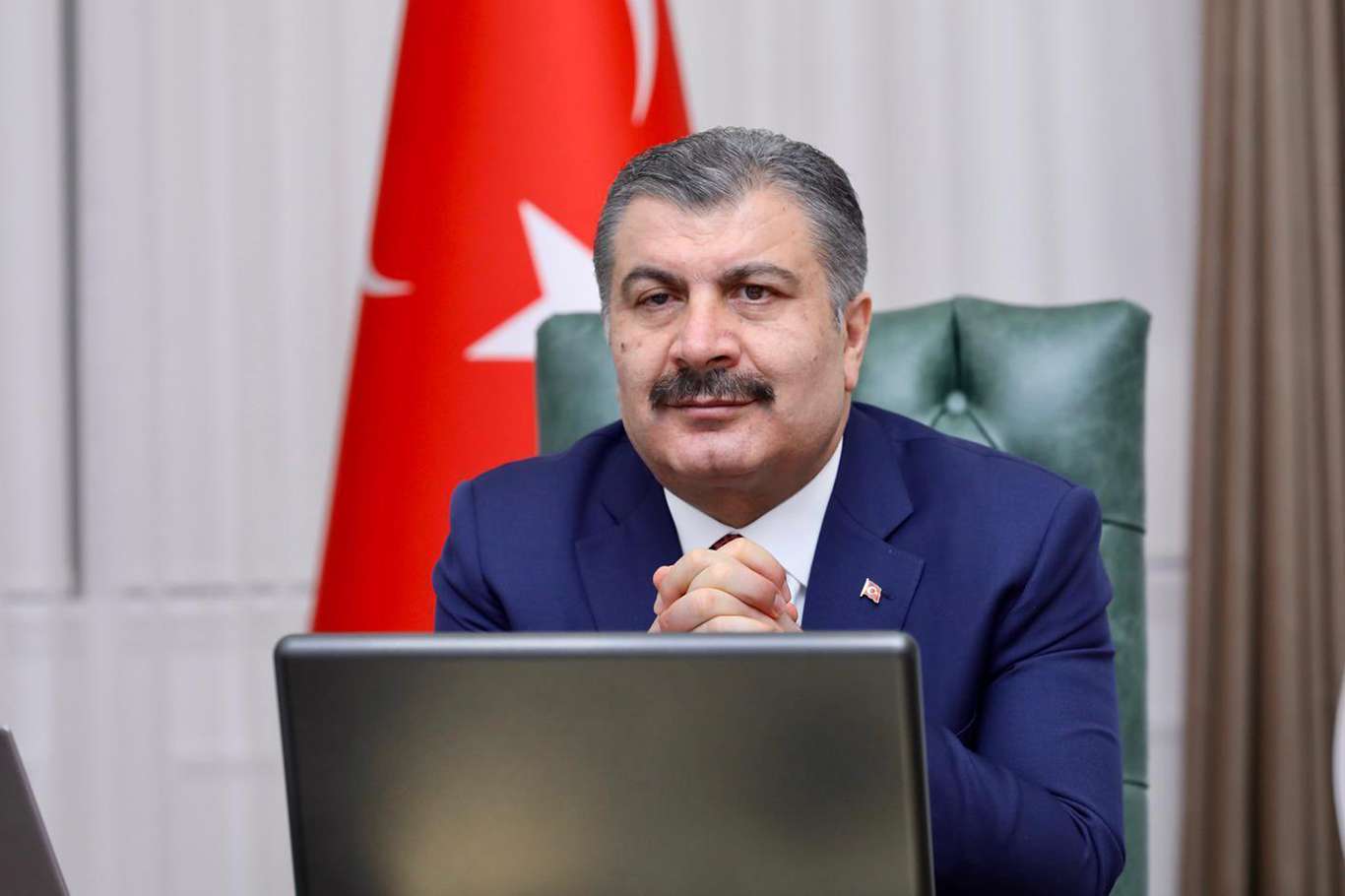 Bakan Koca: Aşıların yaygınlaşmasıyla birlikte okulların açık kalmasında ısrarcıyız