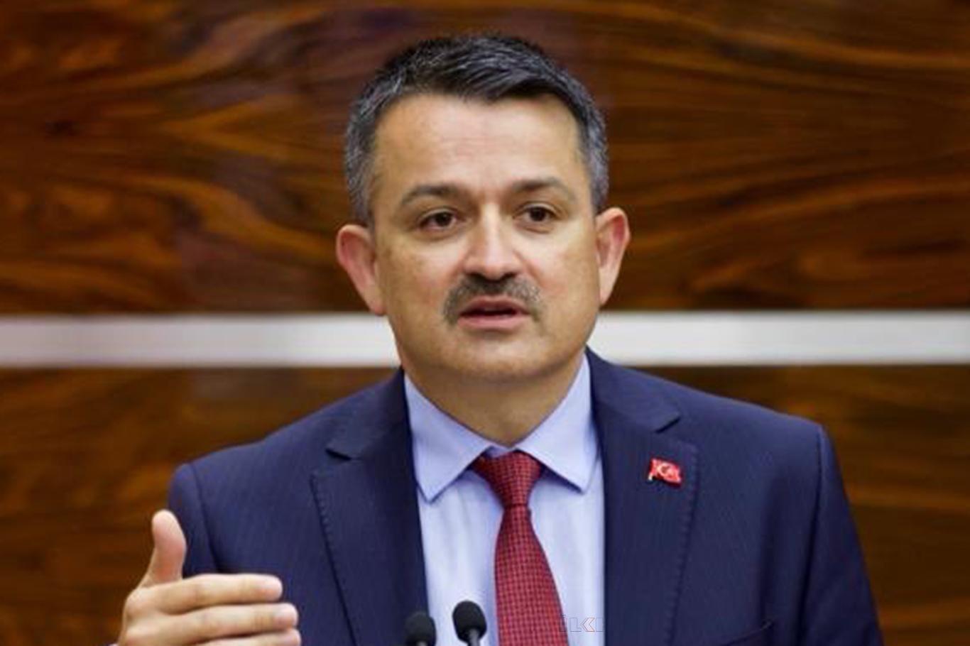 Bakan Pakdemirli: “Sebebi bilinmeyen bir yangınla karşı karşıyayız”