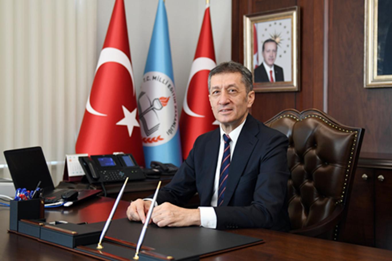  Bakan Selçuk: 117 bin öğretmen açığı var
