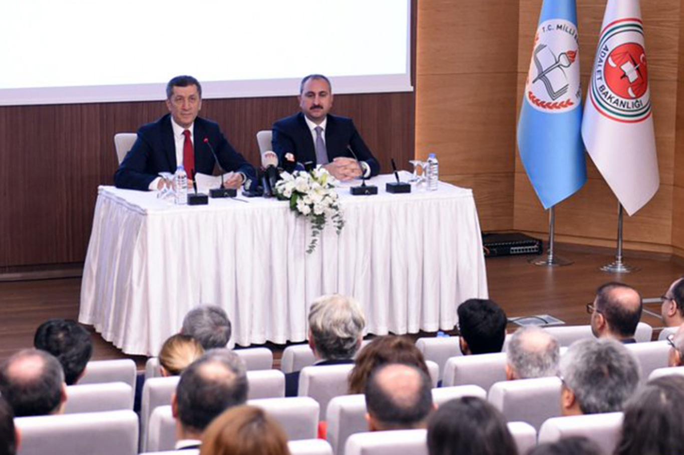 Adalet ve MEB denetimli serbestlik yükümlüleri için ortak program yapacak (DÜZELTİLDİ)