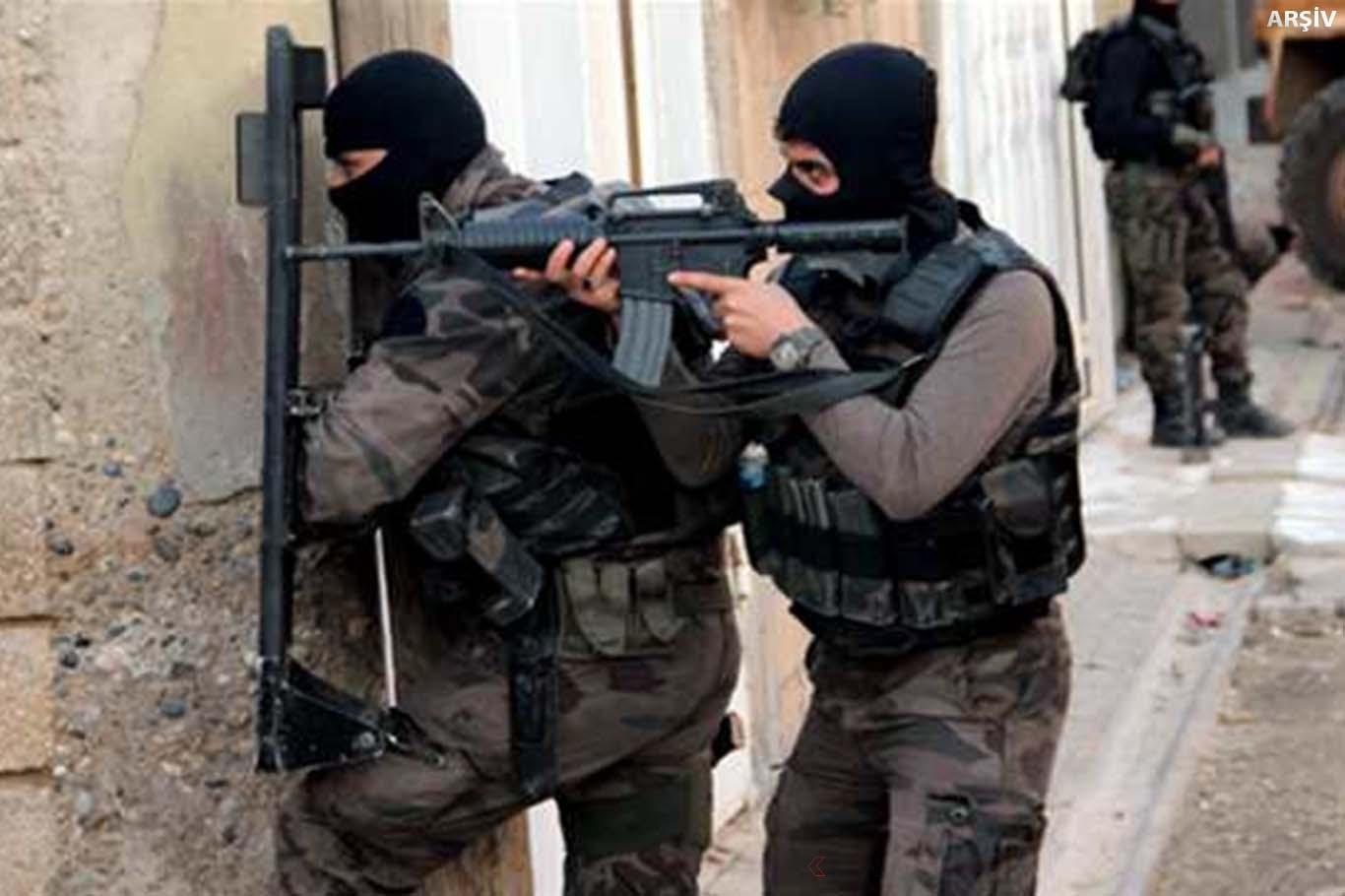 Batman'da bir polis yaralandı bir PKK'li öldürüldü