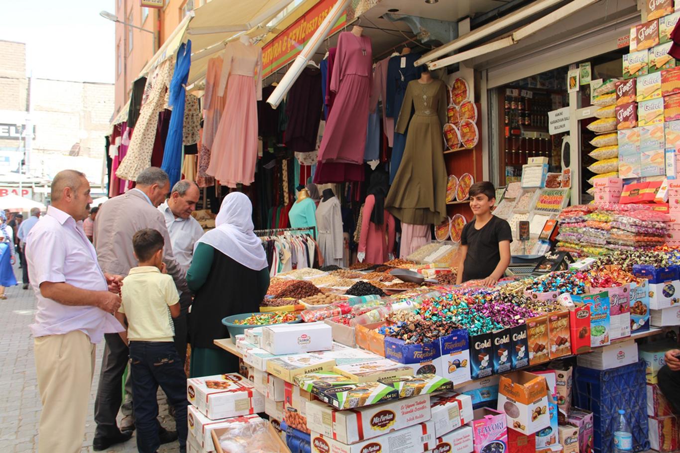 "Bayram üzeri yapılan zamlar belimizi kırdı"