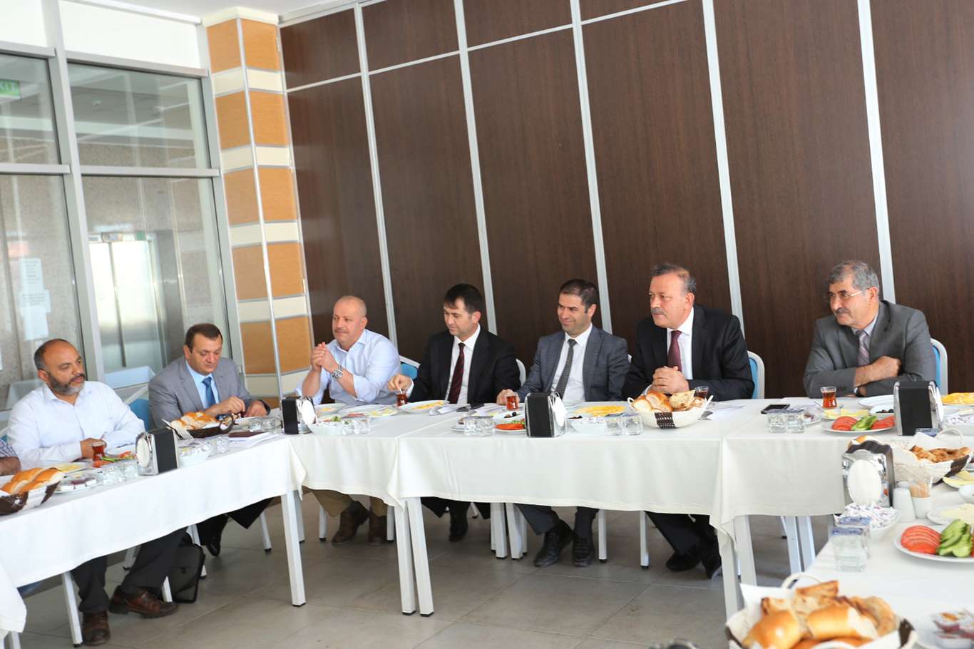 BEÜ Rektörü Elmastaş kısa ve orta vadeli projelerini basınla paylaştı