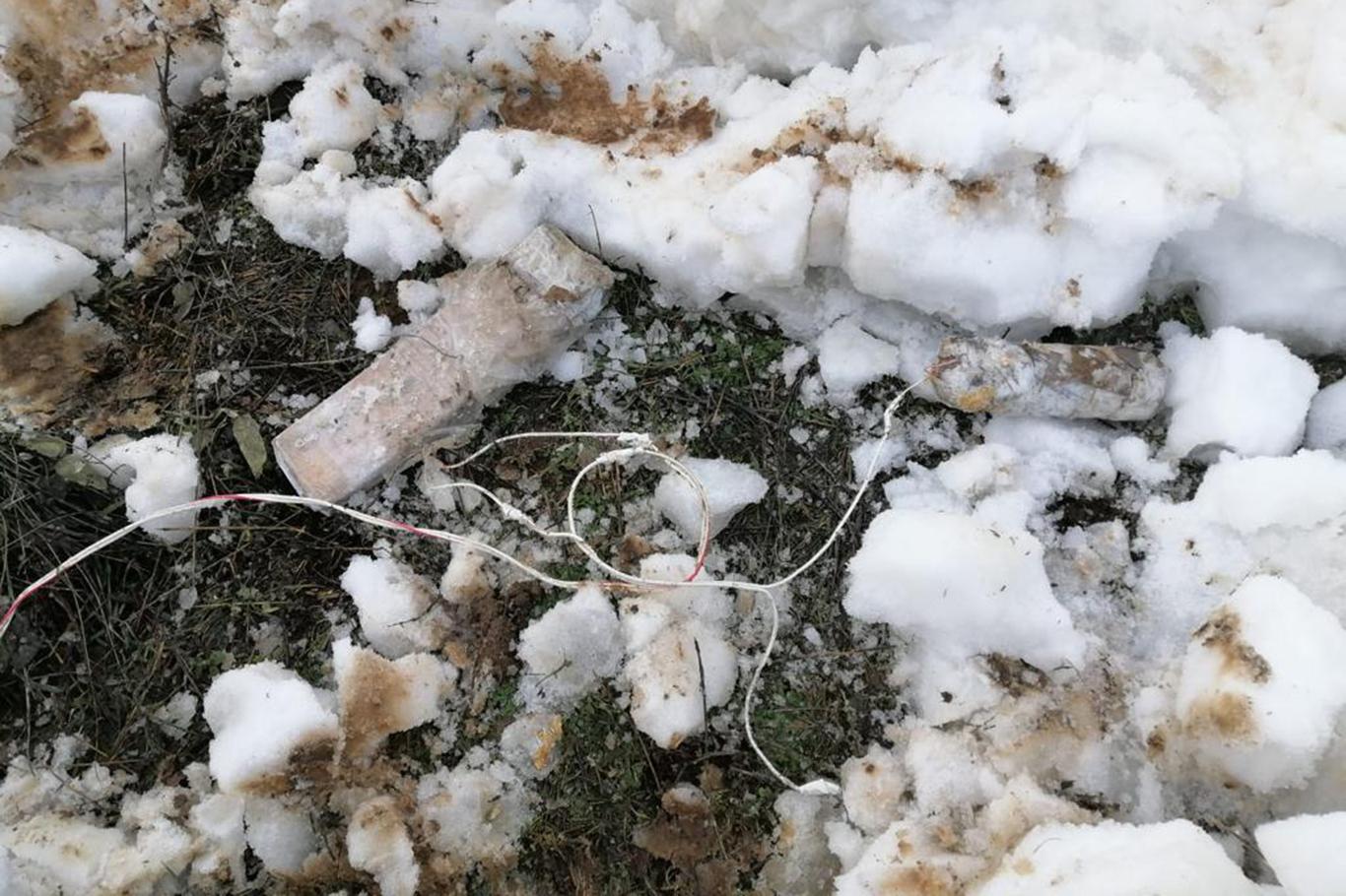 Bitlis’te ele geçirilen el yapımı patlayıcı imha edildi