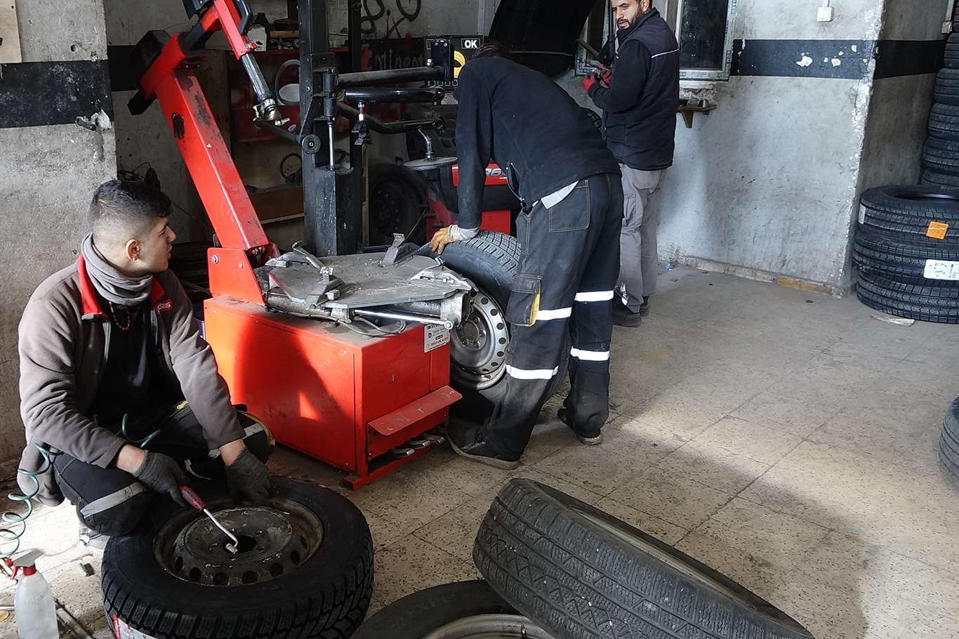 Bugün itibariyle kış lastiği zorunluluğu başladı