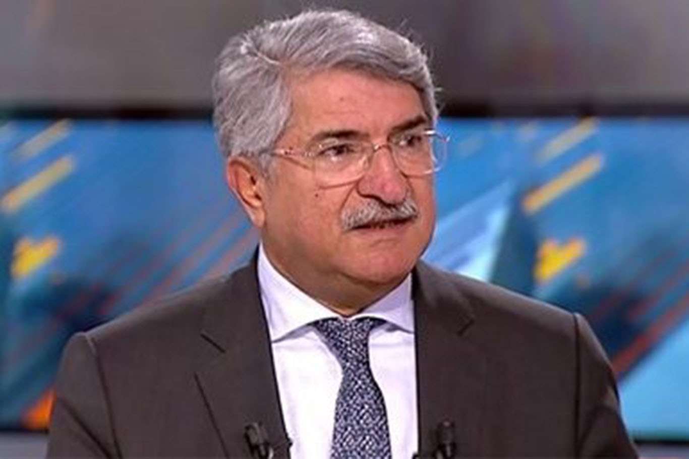 CHP'li Fikri Sağlar başörtülü hâkimleri hedef aldı
