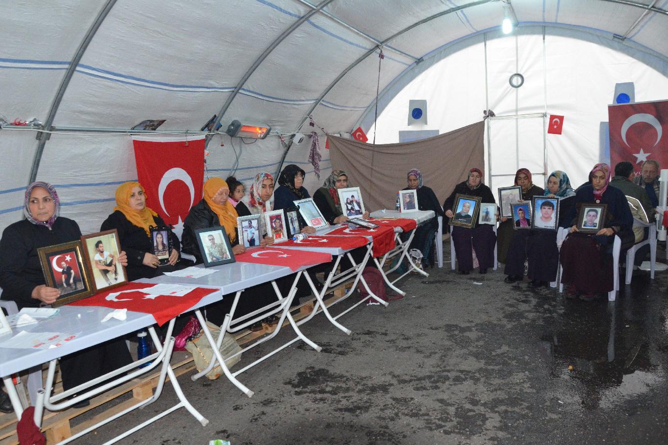 ​"Çocuklarımızın dağda olmasının sorumlusu Demirtaş'tır"