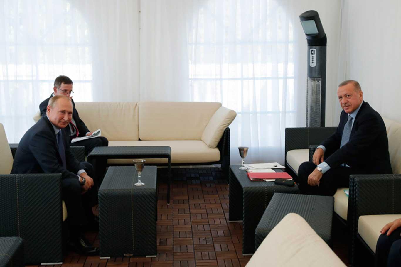 Cumhurbaşkanı Erdoğan ile Putin bir araya geldi