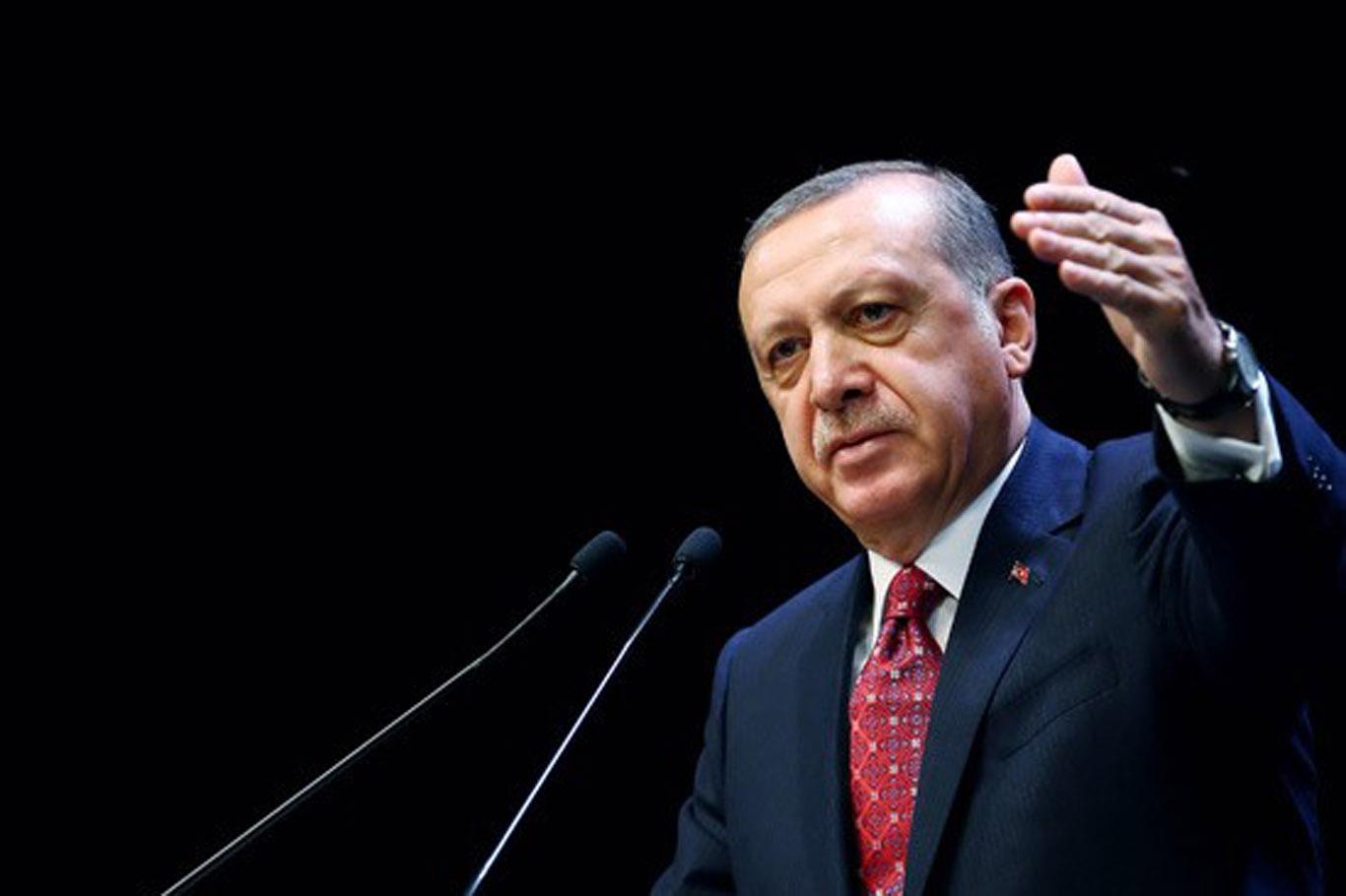 Cumhurbaşkanı Erdoğan mayıs ayında AK Parti'nin başına geçebilir