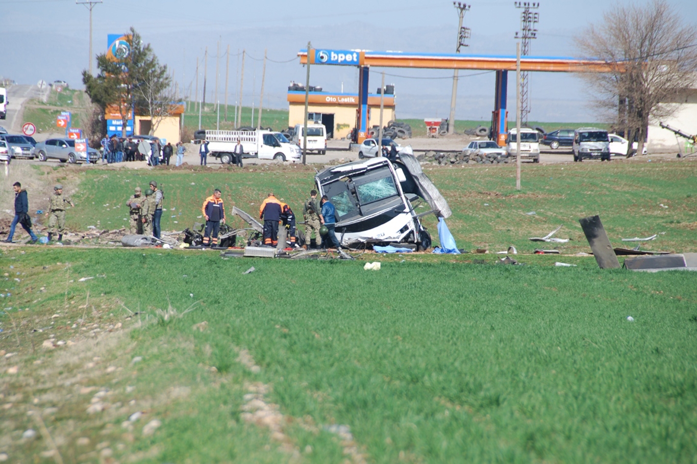 Diyarbakır  saldırısıyla ilgili gözaltına alınanların bir kısmı serbest  