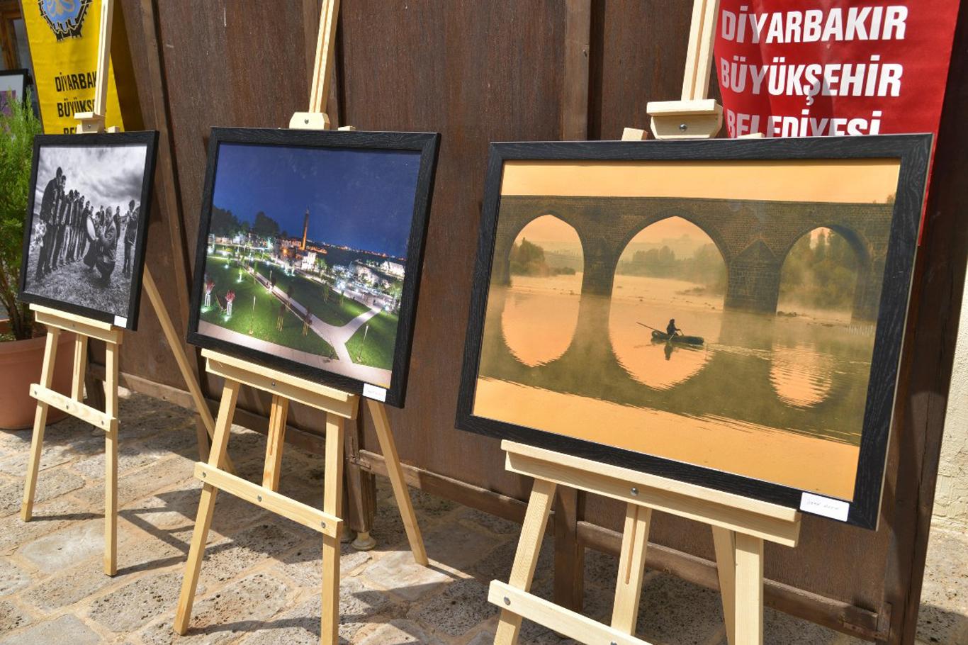 Diyarbakır'ın kültürünü yansıtan sergi açıldı