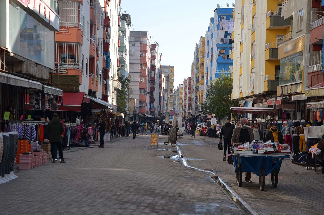 Diyarbakırlılardan elektrik faturalarına yansıtılacak temsil ve ağırlama giderlerine tepki