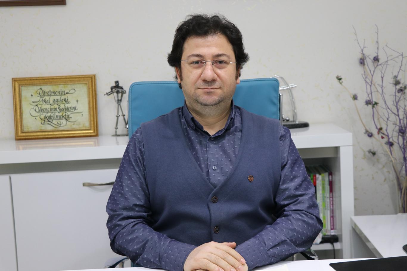 Eğitimci-Yazar Haras: Öğrenciler uzaktan eğitim sürecini fırsata çevirmelidir