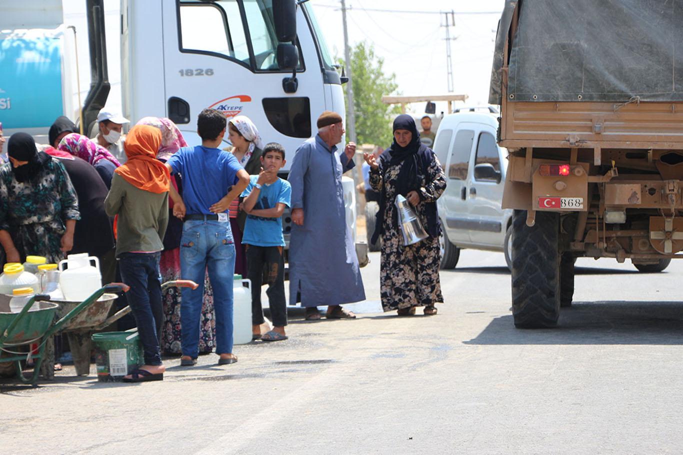 Elektrikleri kesildiği için susuz kalan köylülerin feryadı: Bir damla suya hasret kaldık