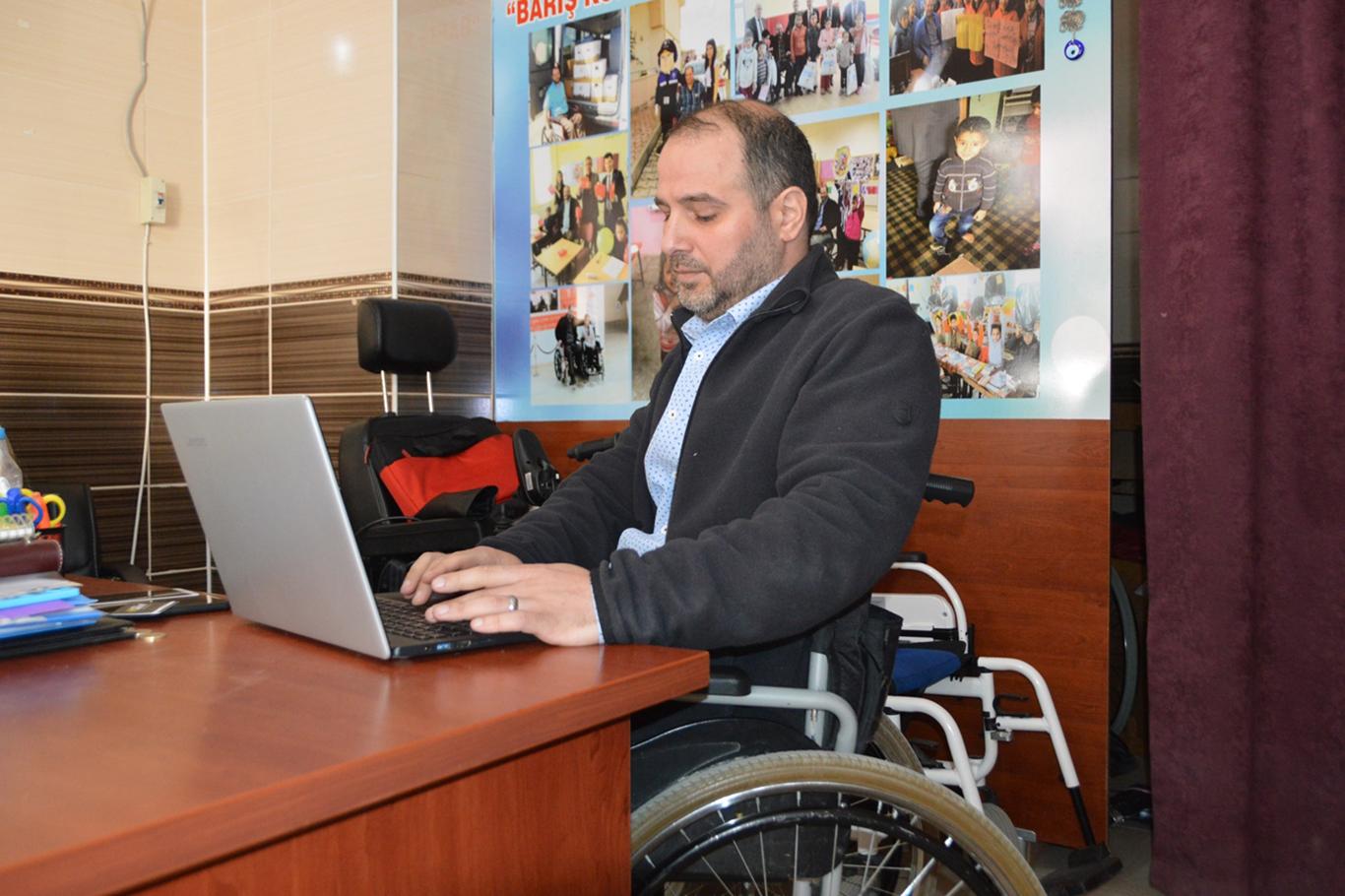 "Engelli olmak utanılacak bir şey değil"