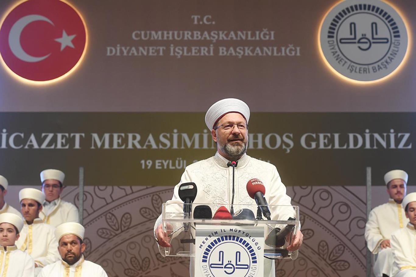 Erbaş: Kur'an-ı Kerim bizi kötülüklerden uzaklaştırır